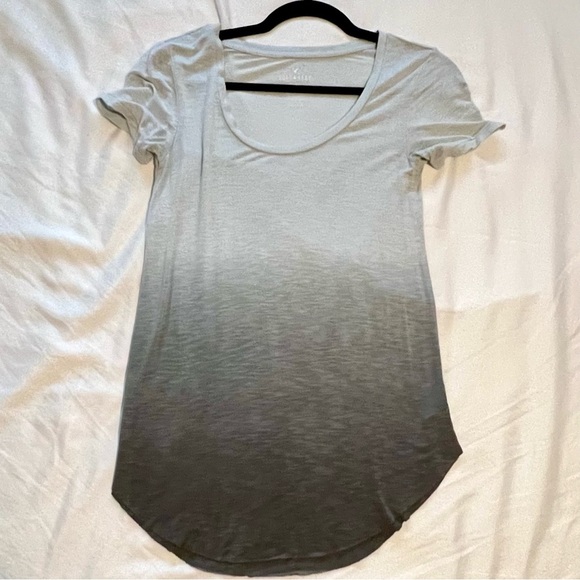 American Eagle “Soft & Sexy” Gray Ombre Women's Top - Picture 1 of 3
